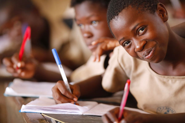 Enfants à l'école au Togo