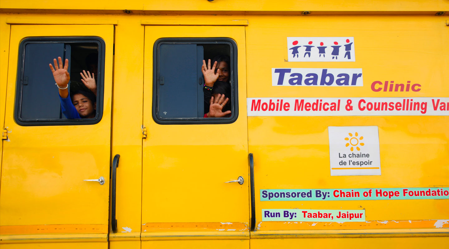 Clinique mobile de Taabar et La Chaîne de l'Espoir à Jaipur