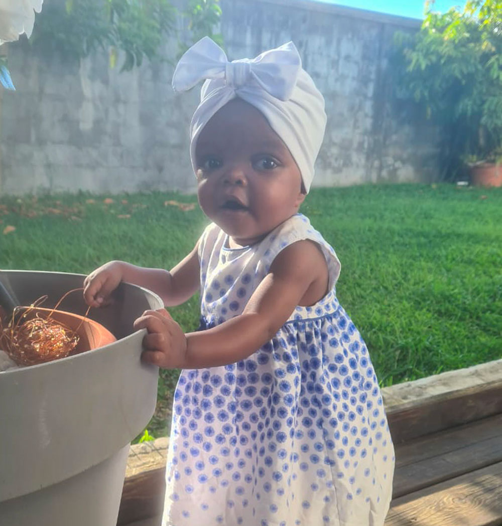 Maidat, enfant comorienne transférée au CHU de La Réunion