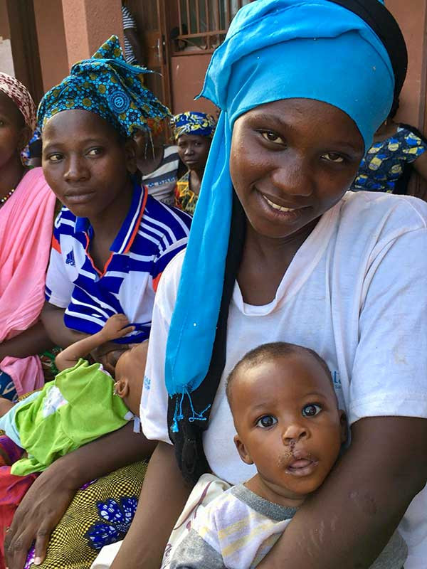 Mariela, opérée à cœur ouvert à Madagascar